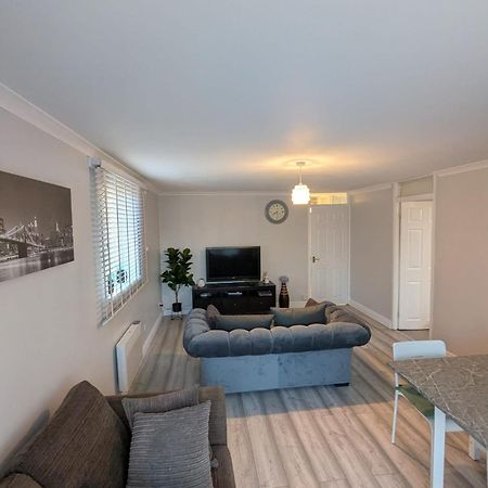 Nevendon A&A Apartment Basildon מראה חיצוני תמונה