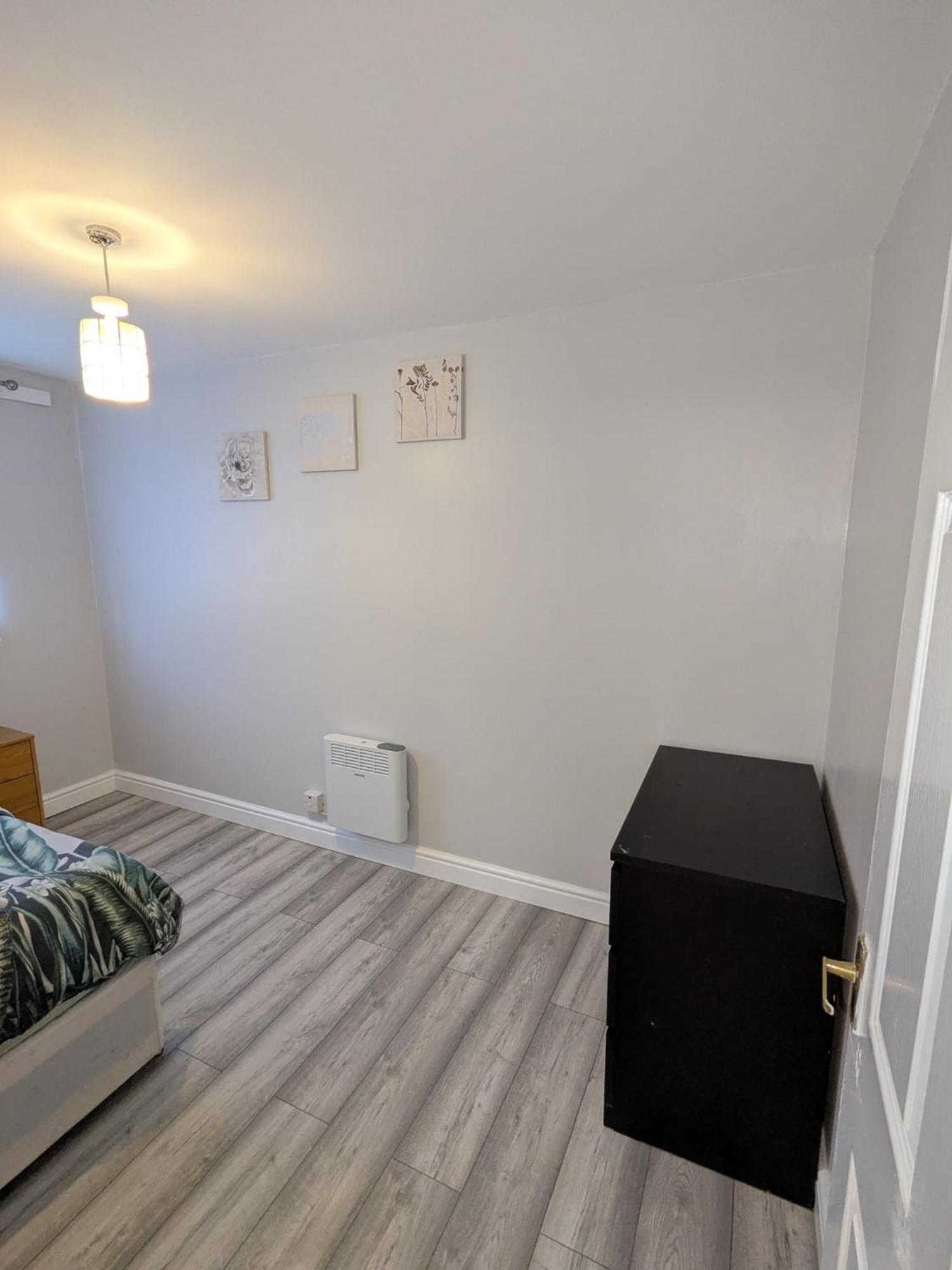 Nevendon A&A Apartment Basildon מראה חיצוני תמונה