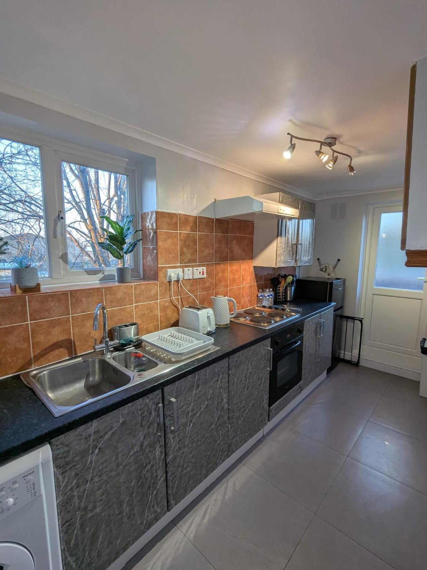 Nevendon A&A Apartment Basildon מראה חיצוני תמונה
