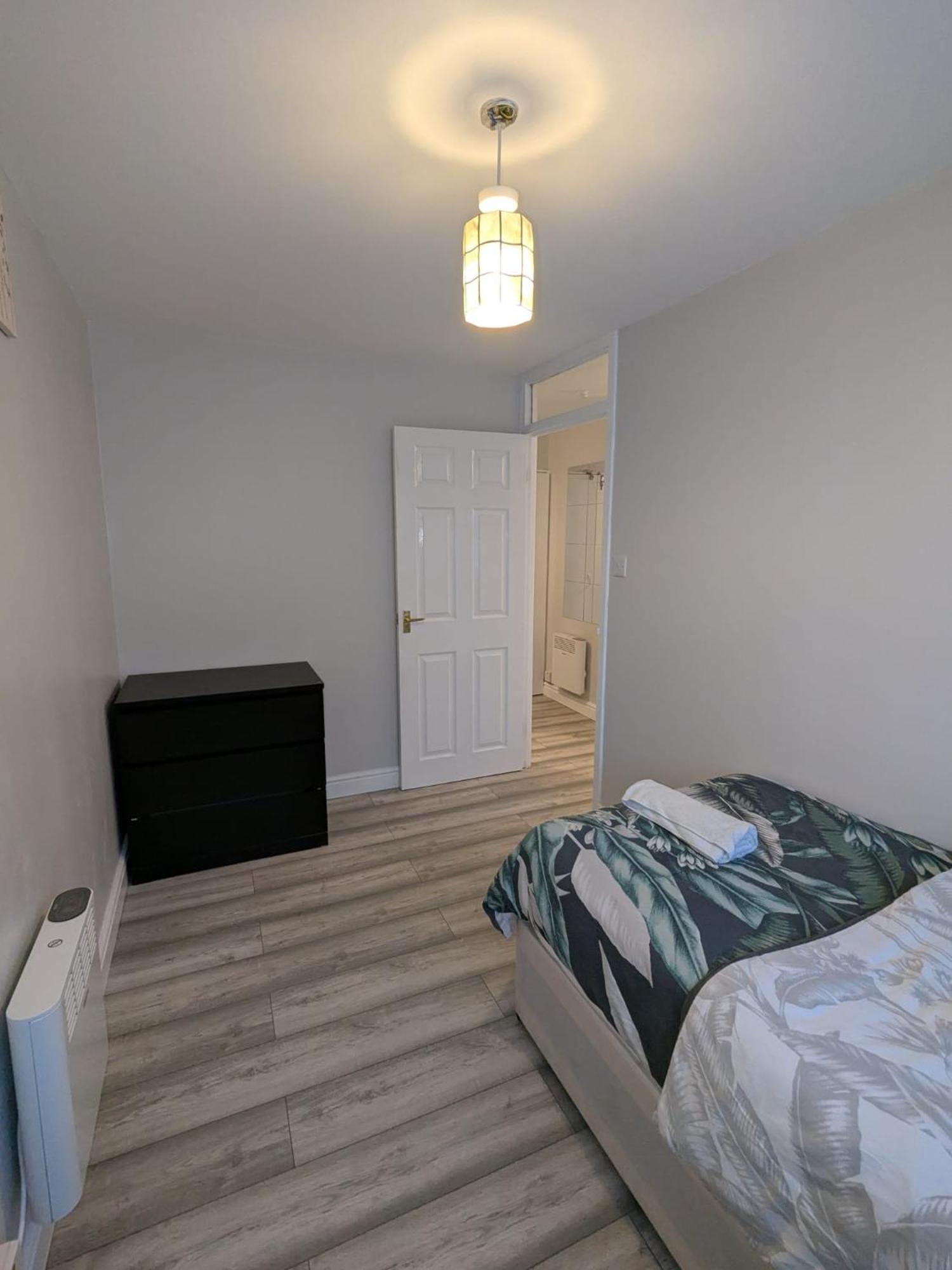 Nevendon A&A Apartment Basildon מראה חיצוני תמונה